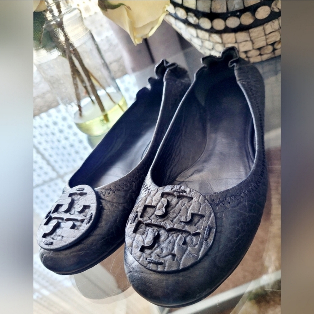 Tory Burch Reva Genuine Tumbled Leather Travel Ballet Flats Black US 7